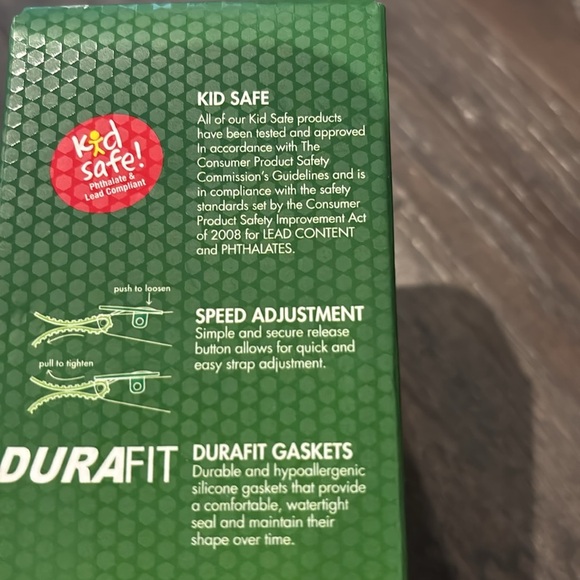 TYR Swim Goggles,Swimple Tie Dye,UVA/UVB protection,Anti-Fog,Durafit,easy adjust - Picture 6 of 7